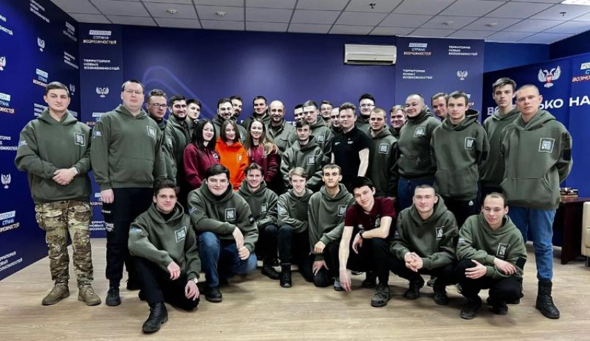 В ДНР Артем Жога встретился с участниками проекта «Спасибо, братцы!»