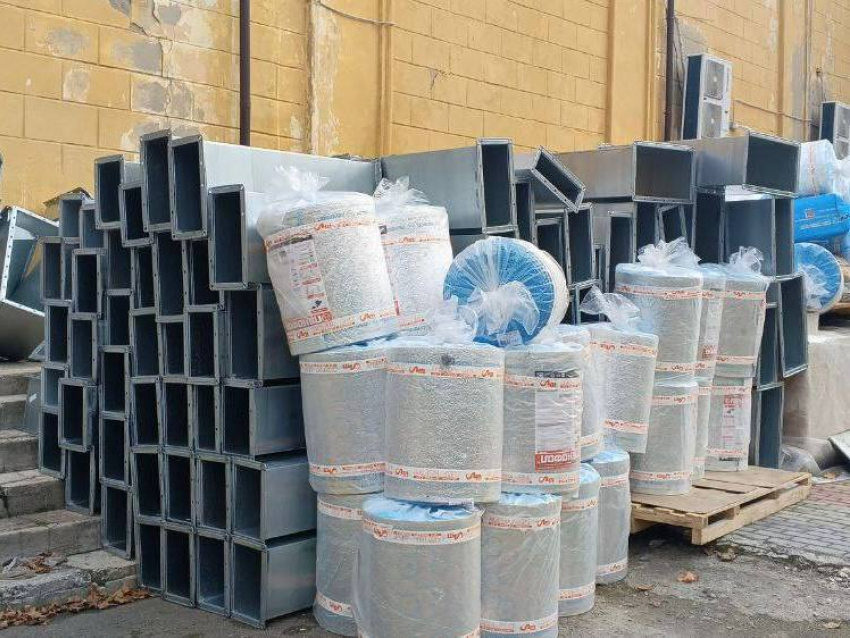 В донецком театре кукол установили новое оборудование