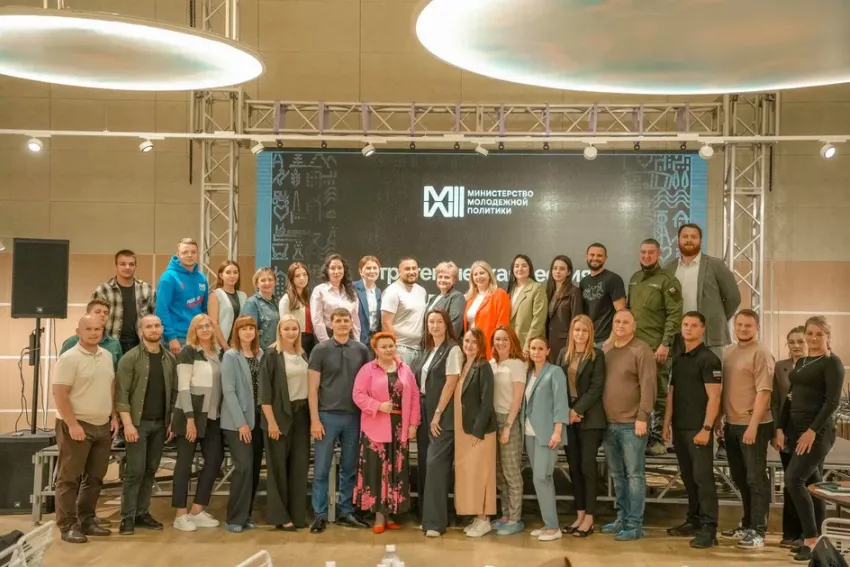  «Старший брат»: в ДНР обсудили методики работы с трудными подростками