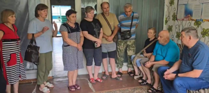 Первых беженцев из оккупированного Торецка размещают в Горловке ДНР