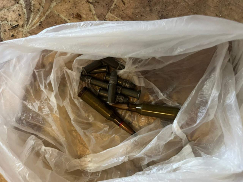 Боеприпасы обнаружены в гараже у 44-летнего жителя Кировского района
