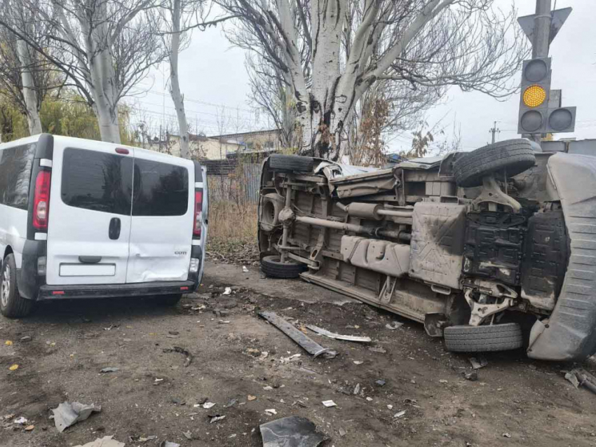 О подробностях тяжелого ДТП с перевертышем в Горловке рассказали в полиции ДНР