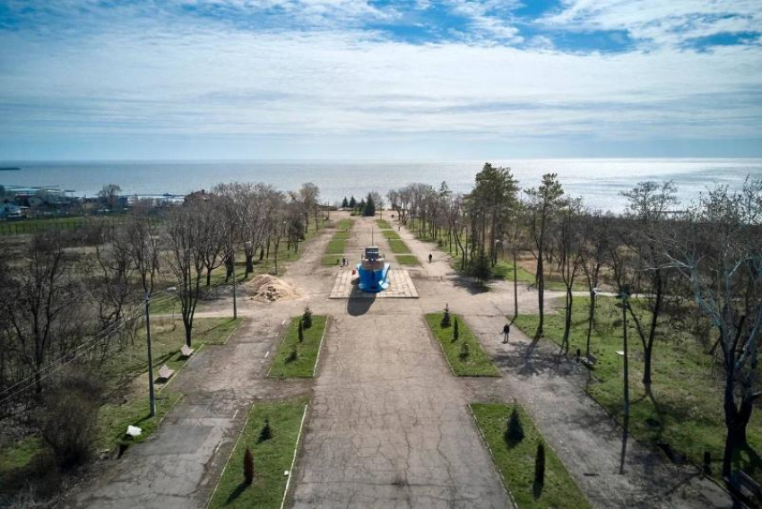 В Мариуполе отремонтируют Приморский парк и обустроят зоны для пикника