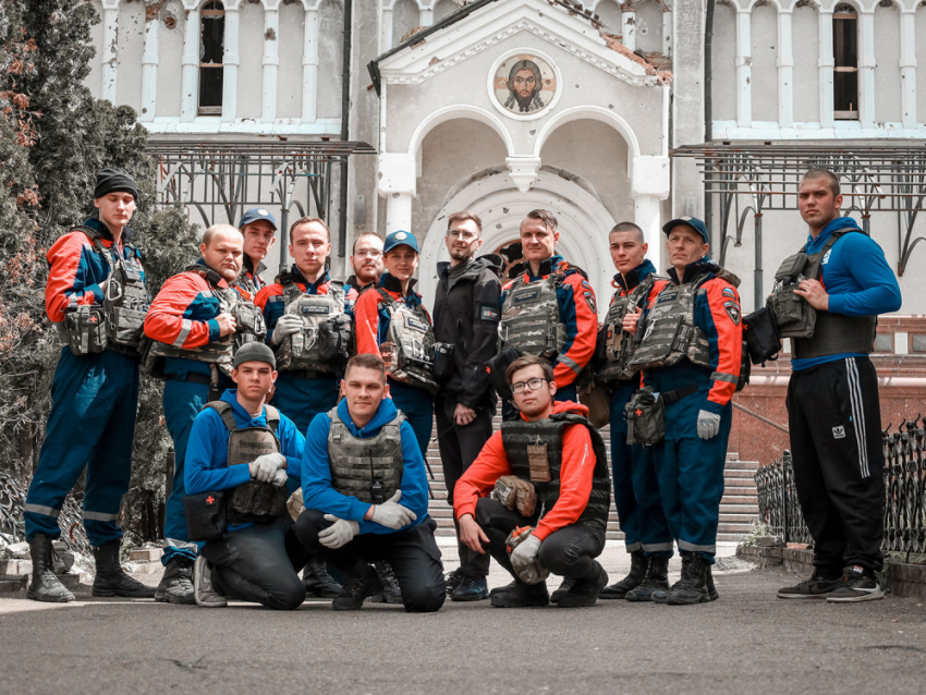 По зову сердца: молодежь помогла в восстановлении Никольского монастыря в ДНР