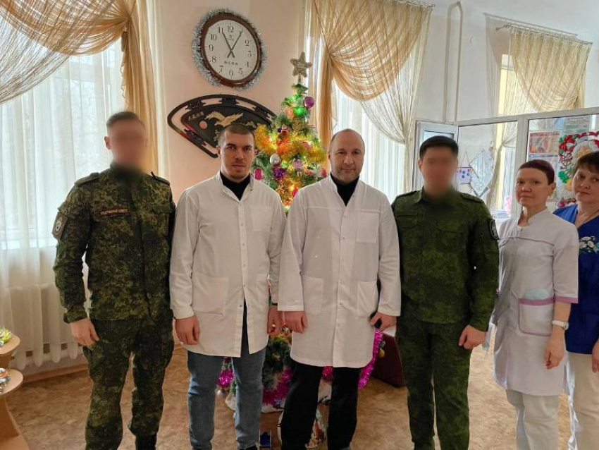 Офицеры Следкома ДНР поздравили детей  с Рождеством