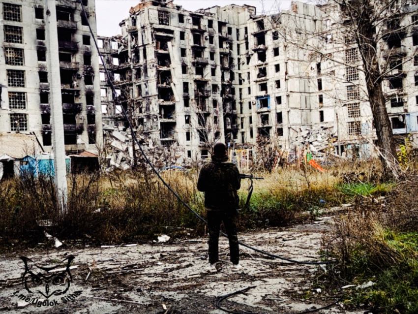 Киев объявил эвакуацию из Святогорска, ВСУ воруют детей, «Новая почта» удирает