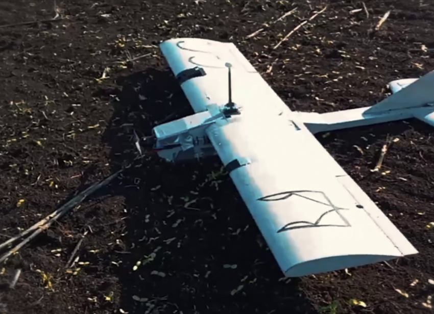 ФСБ показала видео, как сбила почти 400 дронов ВСУ, летящих на подстанции ДНР