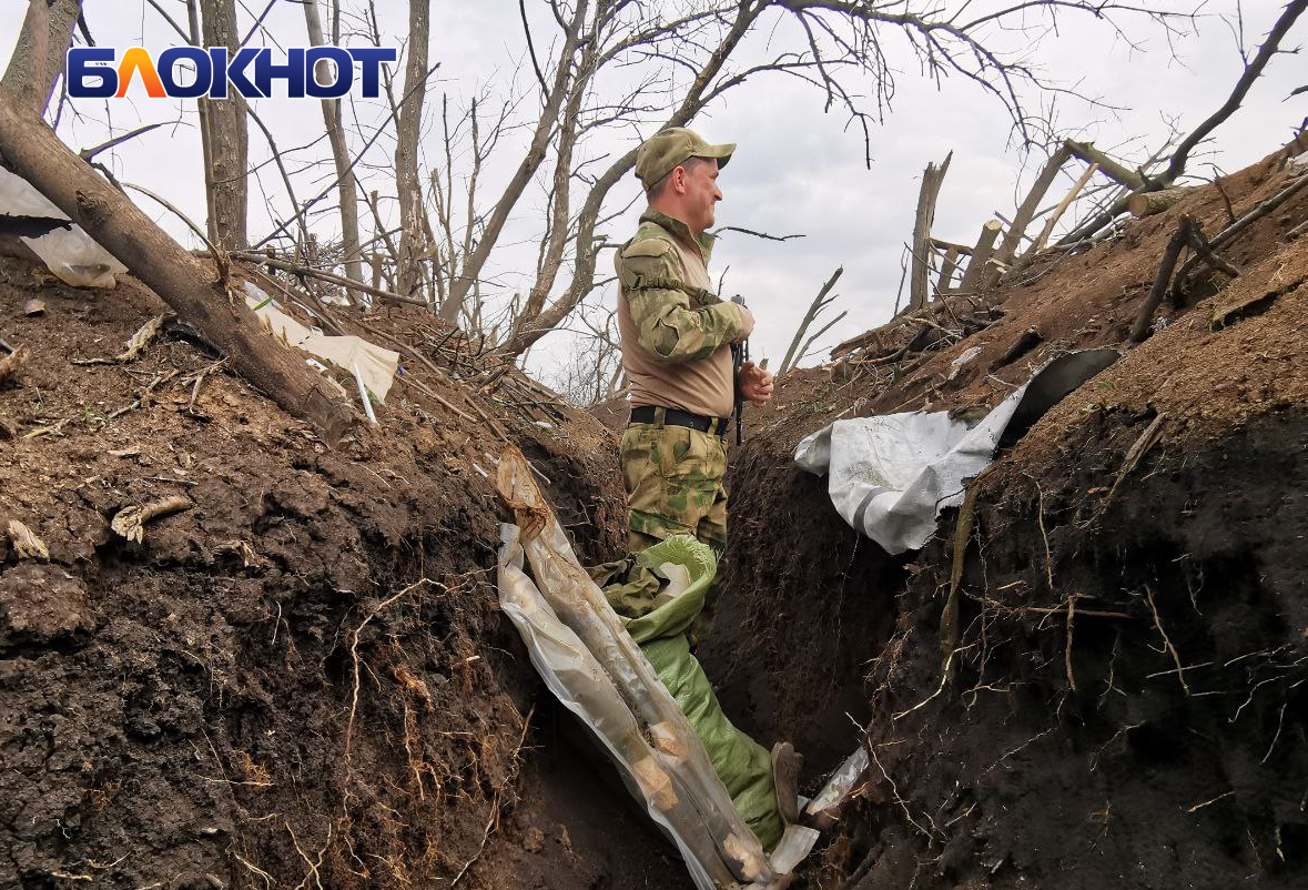 В ДНР русская армия продолжает наступление и готовится принимать костюмы  «невидимки» на вооружение